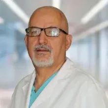 Op. Dr. Özkan Yünük — Genel Cerrahi, Yıldırım, Bursa. Portre fotoğrafı.