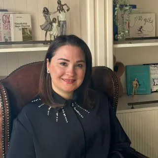 Kl. Psk. Zeynep Ak Eğilmez profilinde yer alan galeri fotoğrafı.