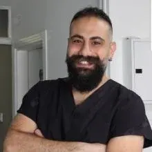 Dr. Çağrı Özçelebi — Ankara. Portre fotoğrafı.