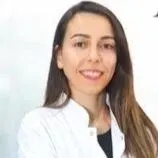 Uzm. Dt. Nazlı Oğur Bayar — Hatay. Portre fotoğrafı.