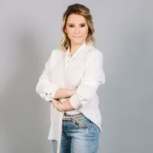 Psk. Hatice Ertuğrul — Psikoloji. Portre fotoğrafı.