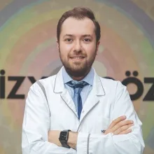 Op. Dr. Önder Demirtaş — Göz Hastalıkları, Denizli. Portre fotoğrafı.