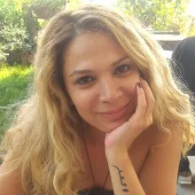 Kl. Psk. Leyli Bulutlu — Psikoloji, İzmir. Portre fotoğrafı.