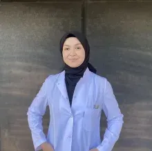 Dkt. Betül Cansever — Dil ve Konuşma Terapisi, Sakarya. Portre fotoğrafı.