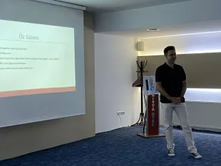 Kl. Psk. Ömer Halıcı profilinde yer alan galeri fotoğrafı.