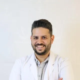 Op. Dr. İsa İbrahim — Ortopedi Ve Travmatoloji, Gebze, Kocaeli. Portre fotoğrafı.