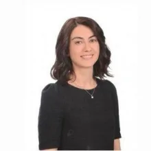 Uzm. Dr. Nergis Lapsekili — Psikiyatri, Ankara. Portre fotoğrafı.