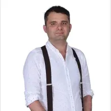 Doç. Dr. Özgür Erdoğan — Ortopedi Ve Travmatoloji, İstanbul. Portre fotoğrafı.