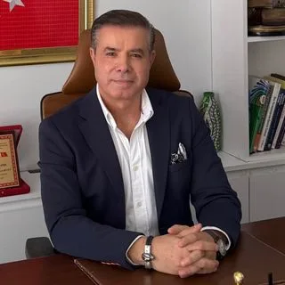 Dr. Öğr. Üyesi Mehmet Murat Seven — Ankara. Portre fotoğrafı.