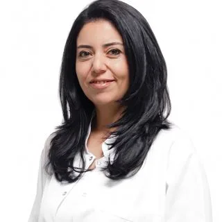Op. Dr. Filiz Dişçi — Kadın Hastalıkları Ve Doğum, Kayseri. Portre fotoğrafı.