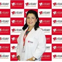 Doç. Dr. Banuhan Şahin — Kadın Hastalıkları Ve Doğum, Antalya. Portre fotoğrafı.