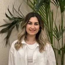 Uzm. Dyt. Fulden Ekiz — Diyetisyen, Tarsus, Mersin. Portre fotoğrafı.