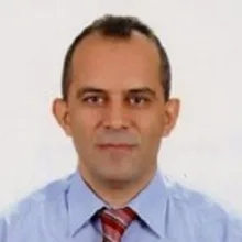 Prof. Dr. Mehmet Bektaş — Gastroenteroloji, Ankara. Portre fotoğrafı.