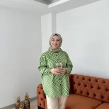 Dyt. Nihal Demir — Diyetisyen, Sakarya. Portre fotoğrafı.