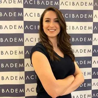 Dt. İrem Beceren Kurt profilinde yer alan galeri fotoğrafı.