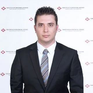 Doç. Dr. İsmail Tırnova — Genel Cerrahi, Üsküdar, İstanbul. Portre fotoğrafı.