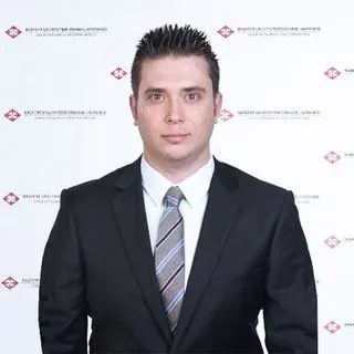 Doç. Dr. İsmail Tırnova — Genel Cerrahi, Üsküdar, İstanbul. Portre fotoğrafı.