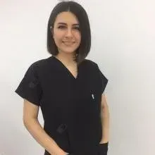 Dr. Dt. Betül Kökdoğan Boyacı — Ankara. Portre fotoğrafı.