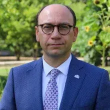 Prof. Dr. Nuri Aydın — Ortopedi Ve Travmatoloji, Fatih, İstanbul. Portre fotoğrafı.