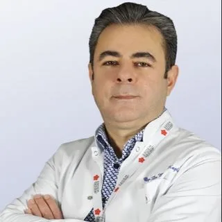 Op. Dr. Selçuk Aydın — Beyin Ve Sinir Cerrahisi, Ümraniye, İstanbul. Portre fotoğrafı.