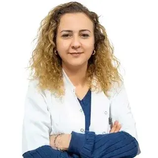 Uzm. Dr. Demet Şeker — Nöroloji, Trabzon. Portre fotoğrafı.