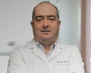 Prof. Dr. Yavuz Aydın profilinde yer alan galeri fotoğrafı.