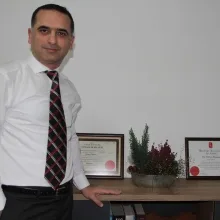 Uzm. Dr. Turgay Daplan — Radyoloji, Hatay. Portre fotoğrafı.