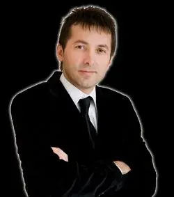 Doç. Dr. Şenol Kalyoncu profilinde yer alan galeri fotoğrafı.