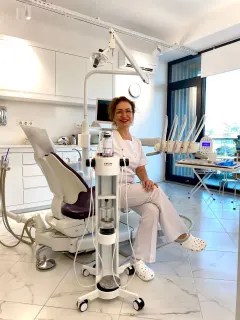Dt. Elif Sınmaz profilinde yer alan galeri fotoğrafı.