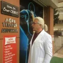 Uzm. Dr. Öner Cebeci — Gaziantep. Portre fotoğrafı.