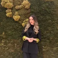 Dyt. Buse Bozkuş — Diyetisyen, İstanbul. Portre fotoğrafı.