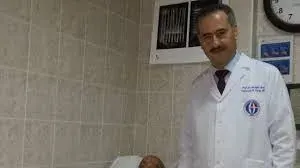 Prof. Dr. Mustafa Araz profilinde yer alan galeri fotoğrafı.