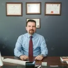 Prof. Dr. Mustafa Sofikerim — Üroloji, İstanbul. Portre fotoğrafı.