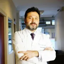 Doç. Dr. Hanifi Kurtaran — Kulak Burun Boğaz, Ankara. Portre fotoğrafı.