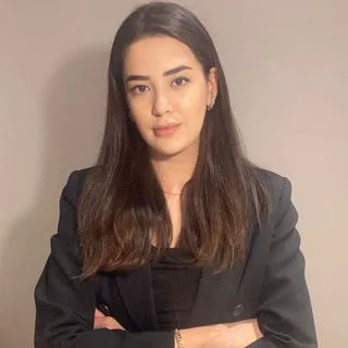 Psk. Selin Akgül Satılmış — Psikoloji, Ankara. Portre fotoğrafı.