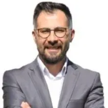 Uzm. Psk. Cevher Sönmez — Psikoloji. Portre fotoğrafı.