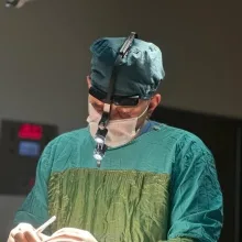 Op. Dr. Emre Apaydın — Kulak Burun Boğaz, Ankara. Portre fotoğrafı.