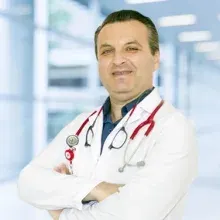 Uzm. Dr. Murat Palabıyık — İstanbul. Portre fotoğrafı.