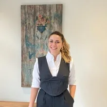 Psk. Ayşenur Demircan — Psikoloji, Gaziantep. Portre fotoğrafı.