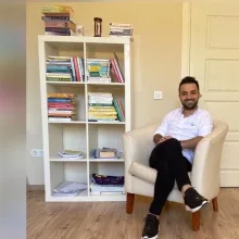 Kl. Psk. Zakir Caferoğlu — Psikoloji, İstanbul. Portre fotoğrafı.