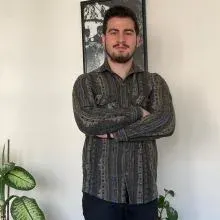 Uzm. Dkt. Deniz Can Özçelik profilinde yer alan galeri fotoğrafı.