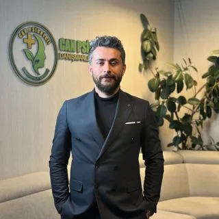 Kl. Psk. Caner Öztopçu — Psikoloji, Ankara. Portre fotoğrafı.