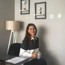Kl. Psk. Büşra Aslan İdik — Psikoloji, Kocaeli. Portre fotoğrafı.