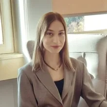 Uzm. Psk. Elif Bingül — Psikoloji, Ankara. Portre fotoğrafı.