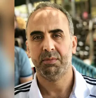 Prof. Dr. Aziz Karabulut profilinde yer alan galeri fotoğrafı.