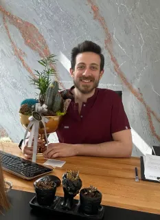 Uzm. Dt. Ömür Kahraman profilinde yer alan galeri fotoğrafı.