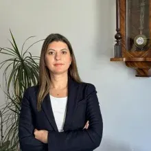 Kl. Psk. Hazal Yürür Baloğlu — Psikoloji. Portre fotoğrafı.