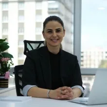 Dr. Dt. Esra Duran — Samsun. Portre fotoğrafı.