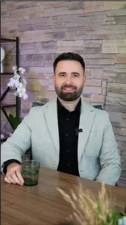 Dr. Öğr. Üyesi Yalçın Kahya profilinde yer alan galeri fotoğrafı.