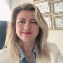 Prof. Dr. İnci Meltem Atay — Psikiyatri, Antalya. Portre fotoğrafı.